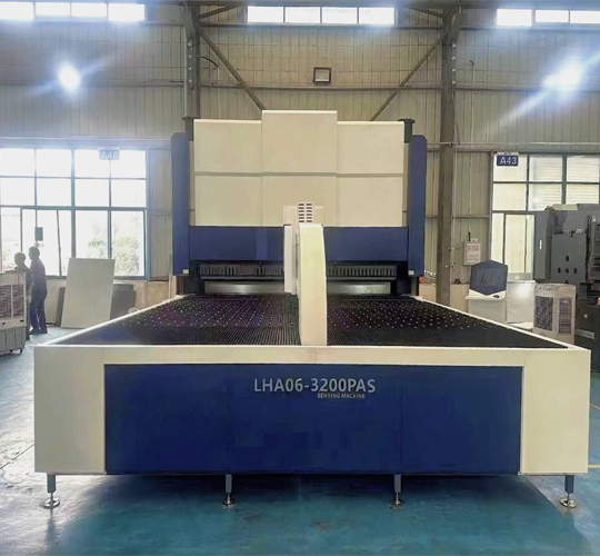 Panel_Bender.jpg Panel_Bender.jpg