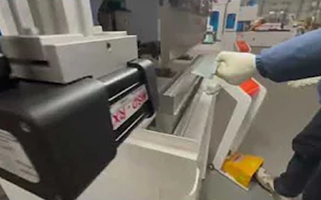 Freno de prensa eléctrica LANGYE de alta eficiencia y alta precisión