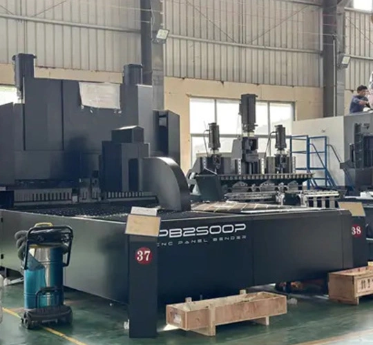 Freno de presión de control numérico: liberación de precisión y eficiencia